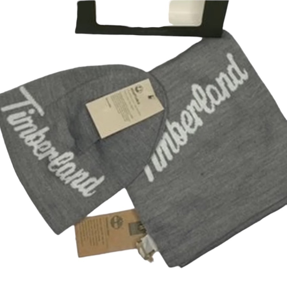 Timberland Logo Jacquard Scarf and Hat Set